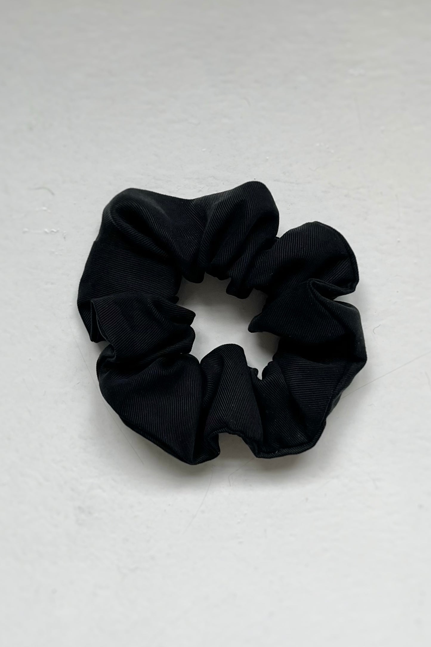 NOVA scrunchie - large