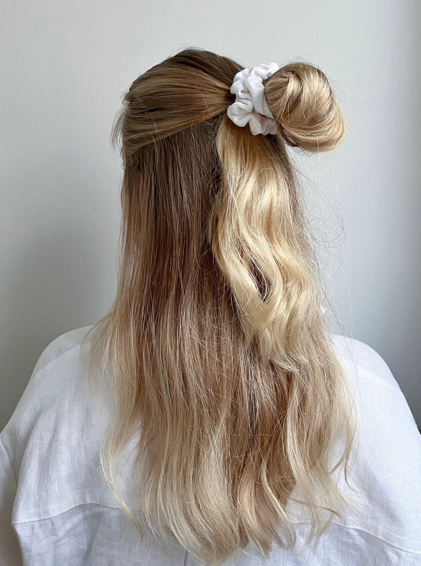 LUMI scrunchie - small